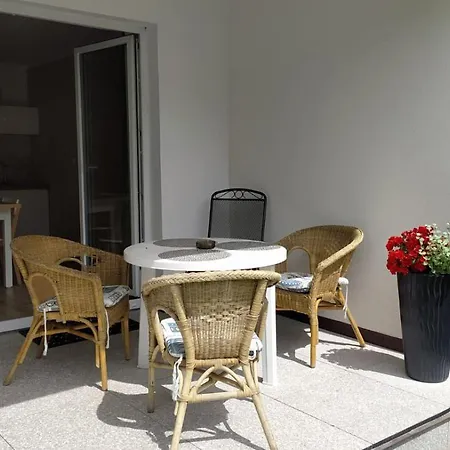 Apartamenty Pokoje Blekit Mielno Exterior photo